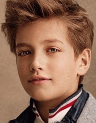 Frisuren nebenbei für Jungs