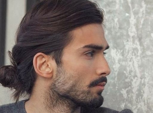 Styling auf langen Haaren